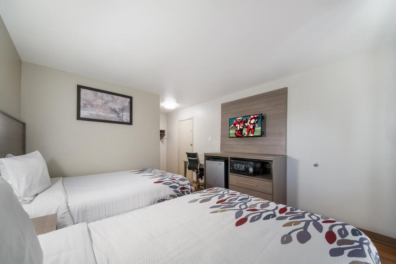 Deluxe Double Room Two Double Beds Non-Smoking