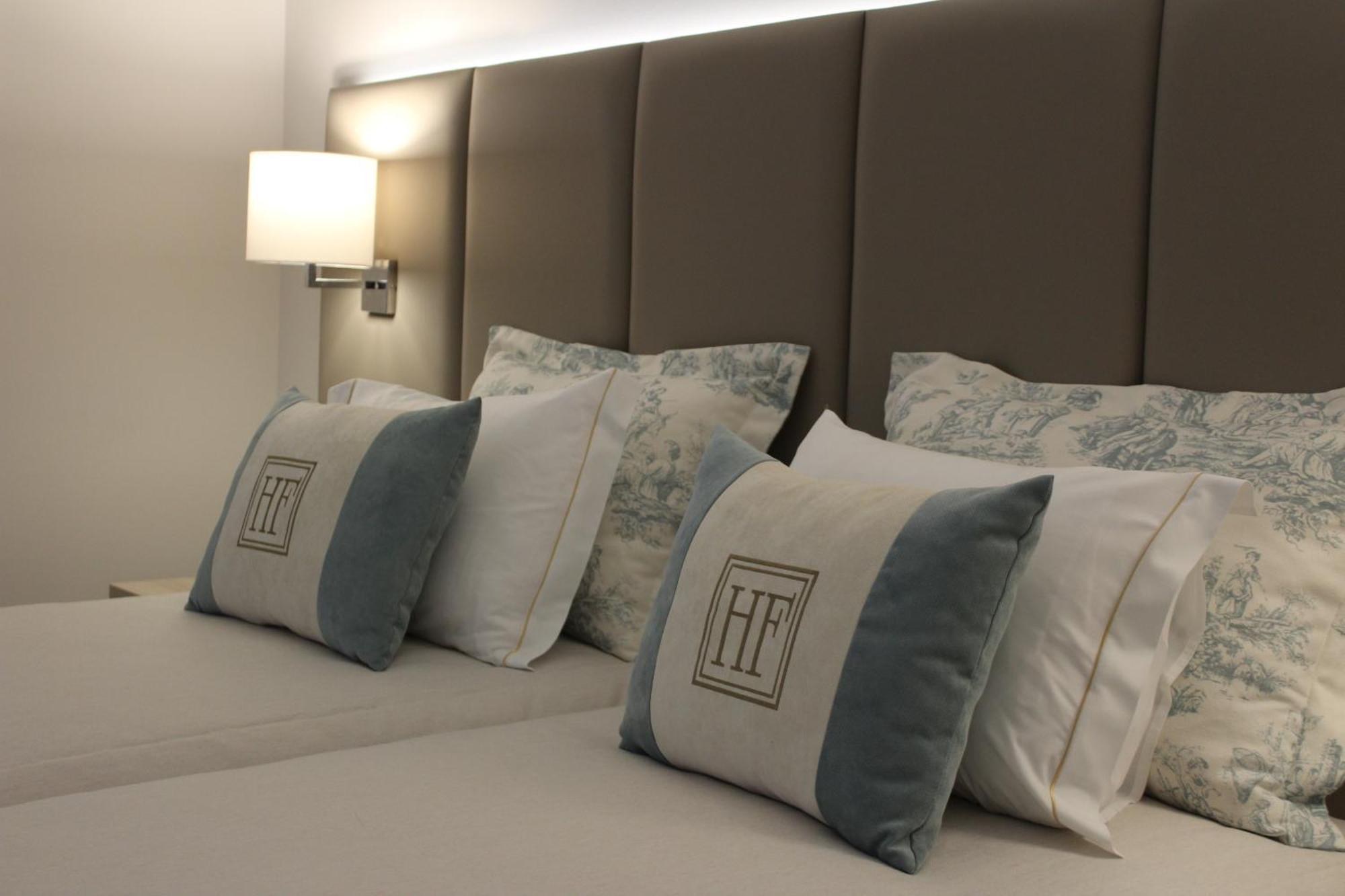 One Bedroom King Suite Sofa Bed