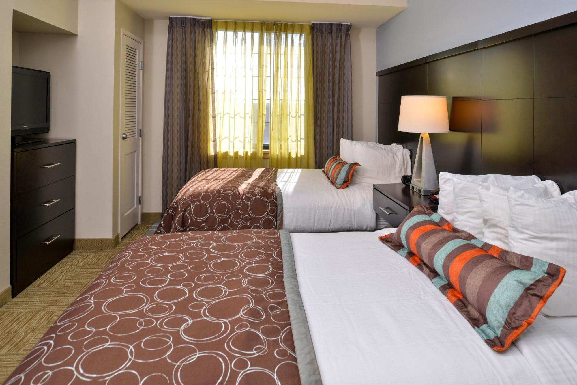 Studio Suite Two Double Beds
