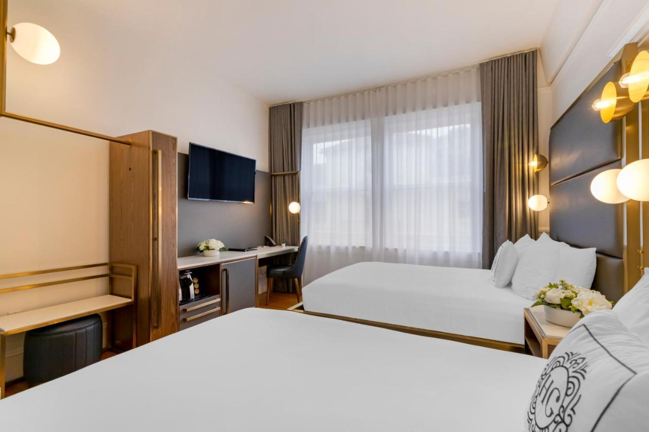Queen Room Two Queen Beds Disability Access
