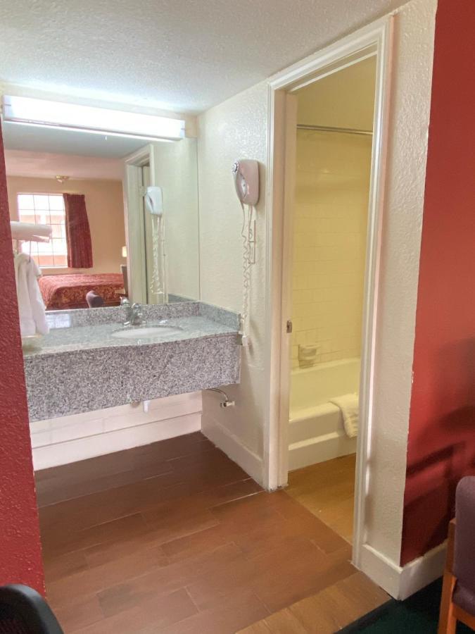 2 Queen beds Non smoking,1418080590:JPEG
