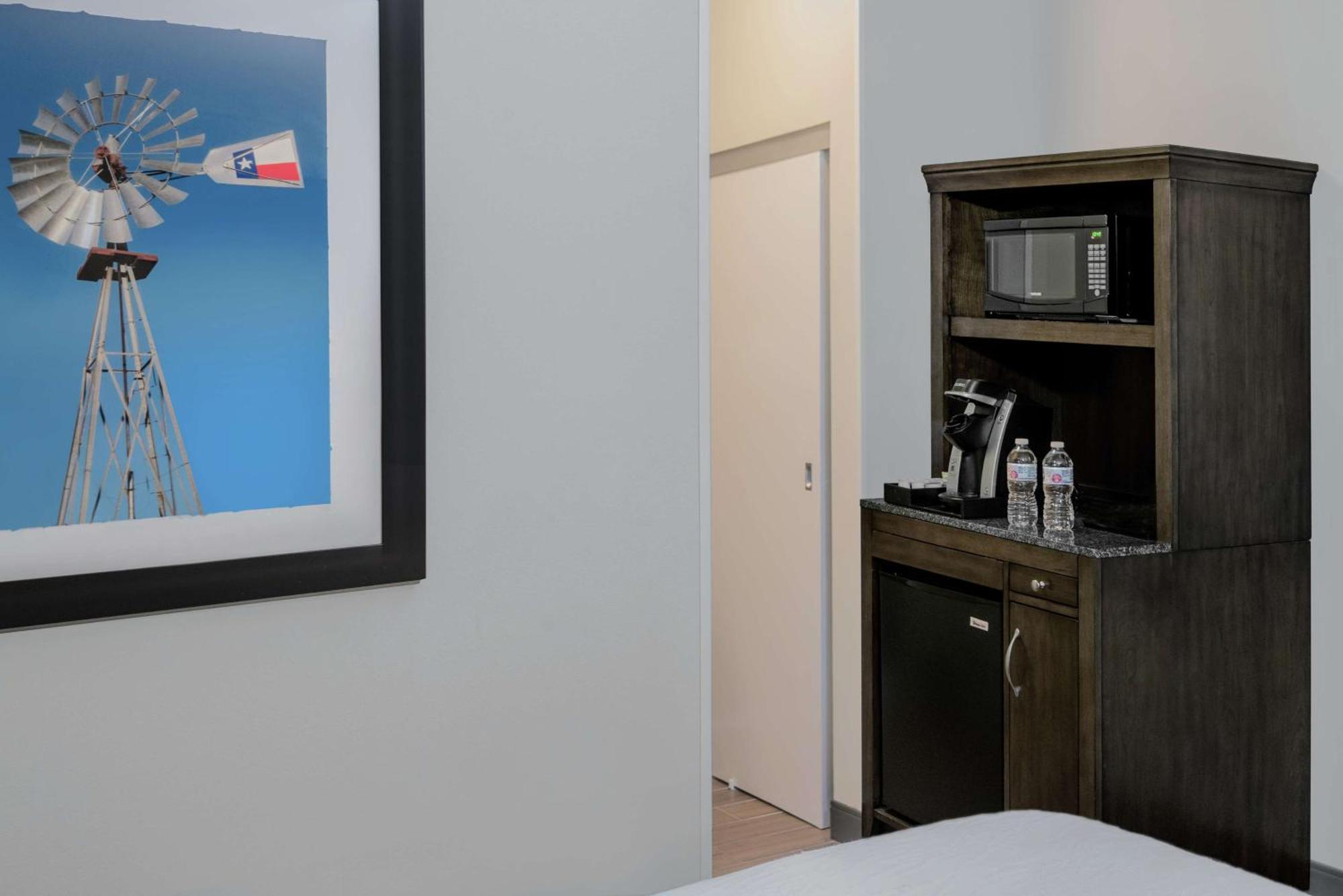 Premium Queen Room Two Queen Beds
