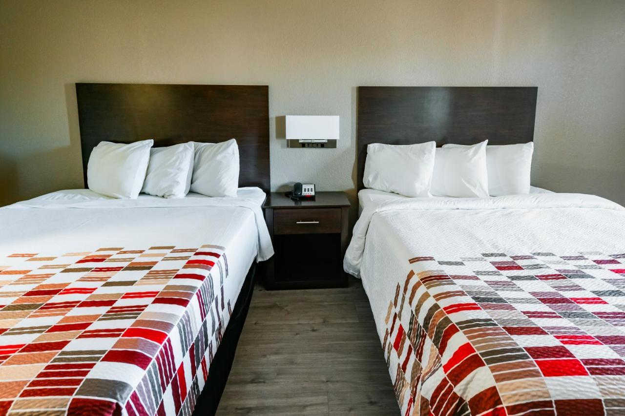 Deluxe Room Two Queen Beds Non-Smoking