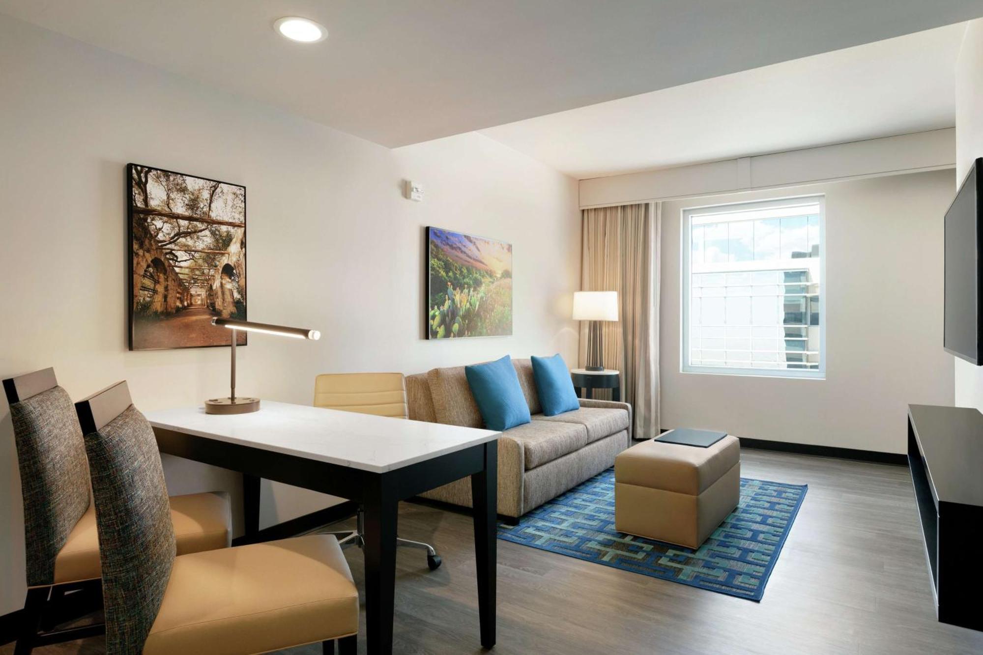 Two-Room King Suite Mobility or Hearing Accessible Roll Shower