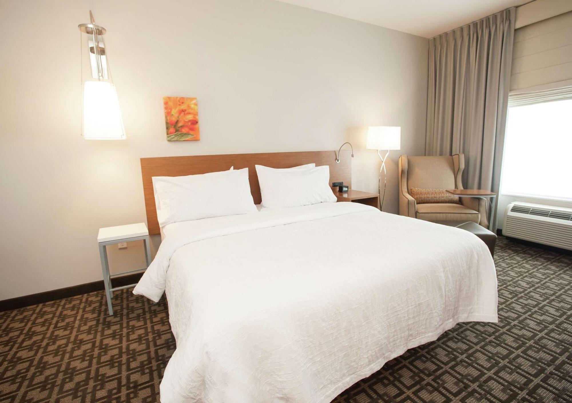 King Room,1557416245:JPEG