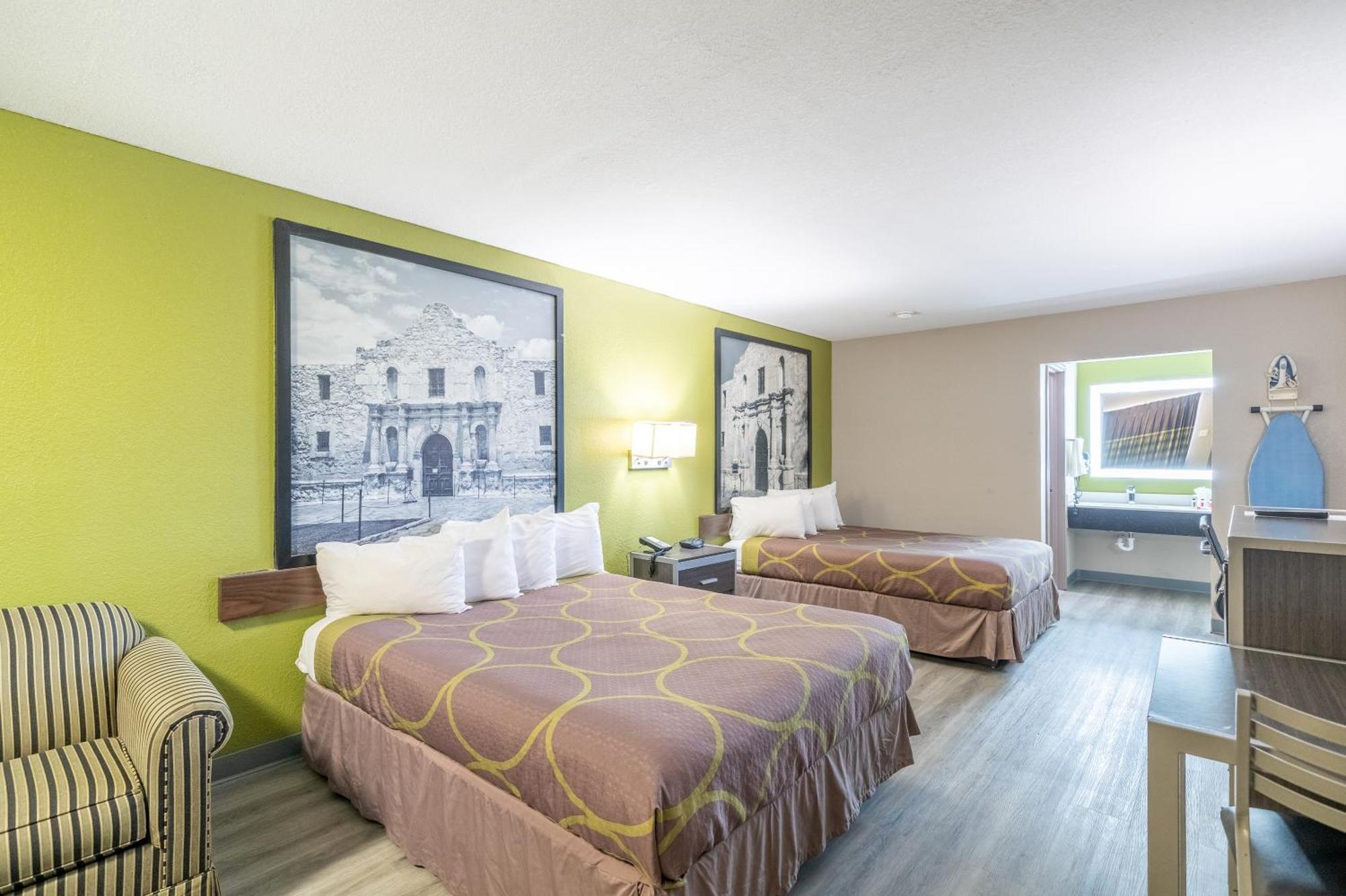 Queen Studio Suite Two Queen Beds Non-Smoking,1617465482:JPEG