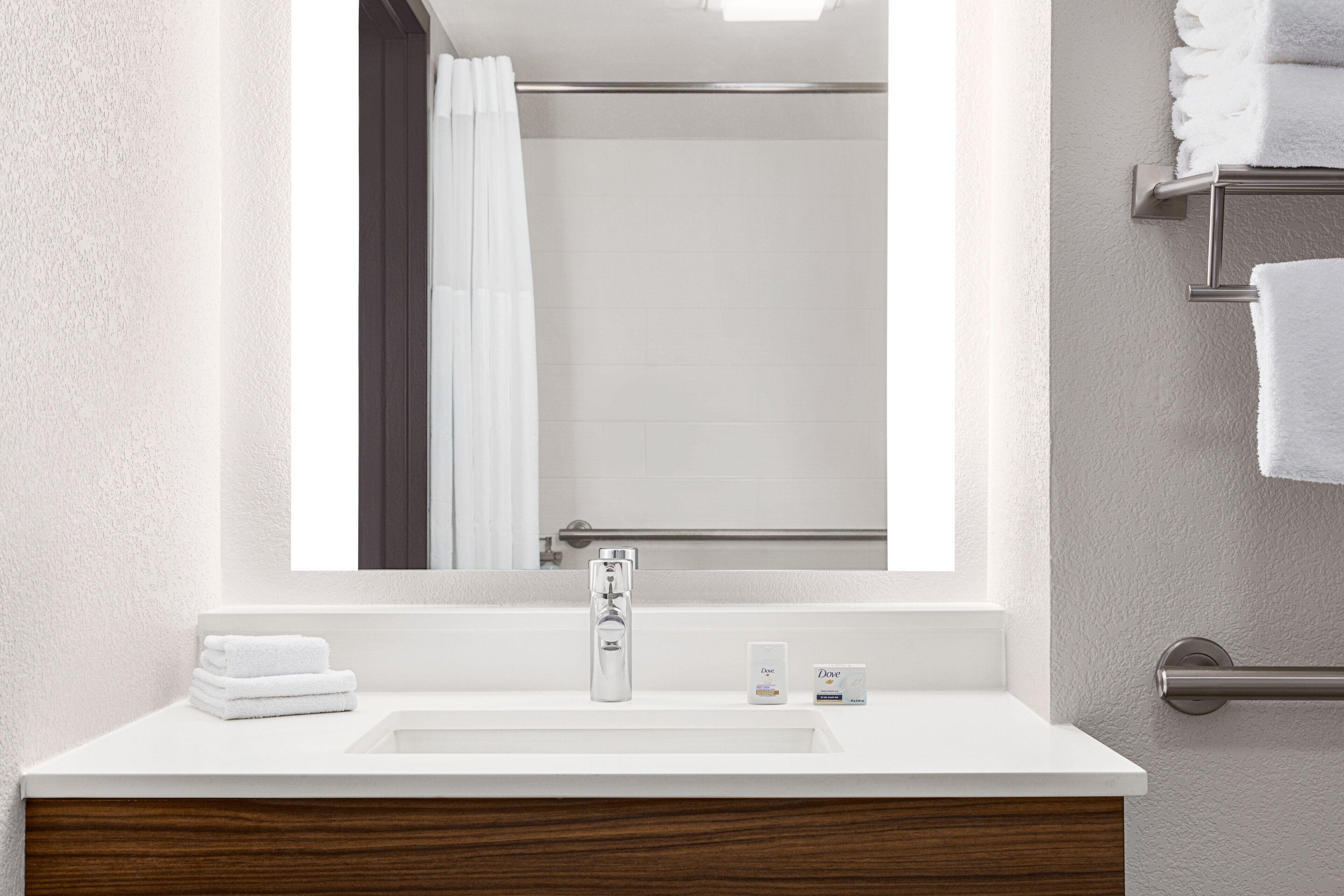 King Room Mobility Access or Hearing Accessible