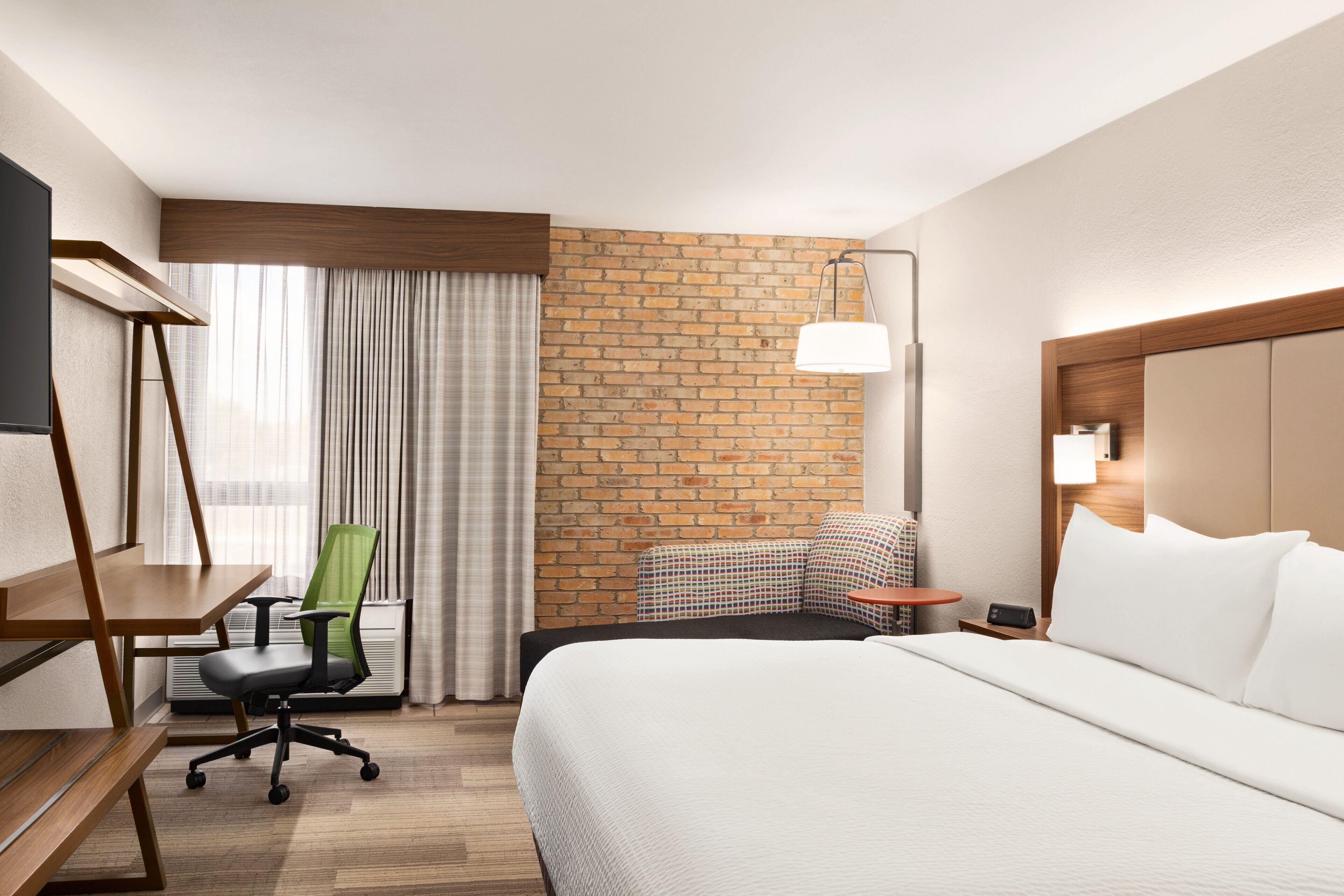 Standard King Room