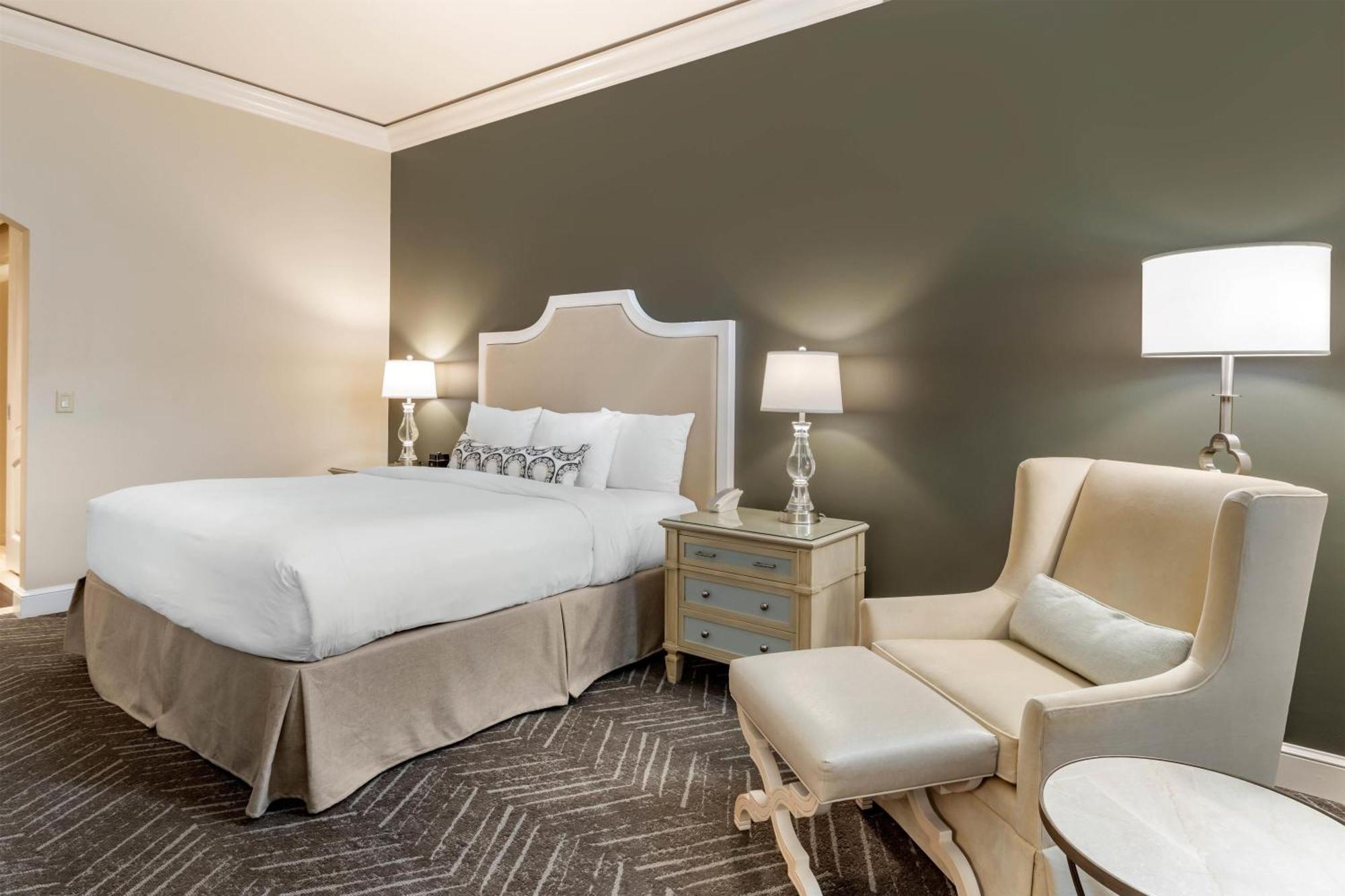 King Room