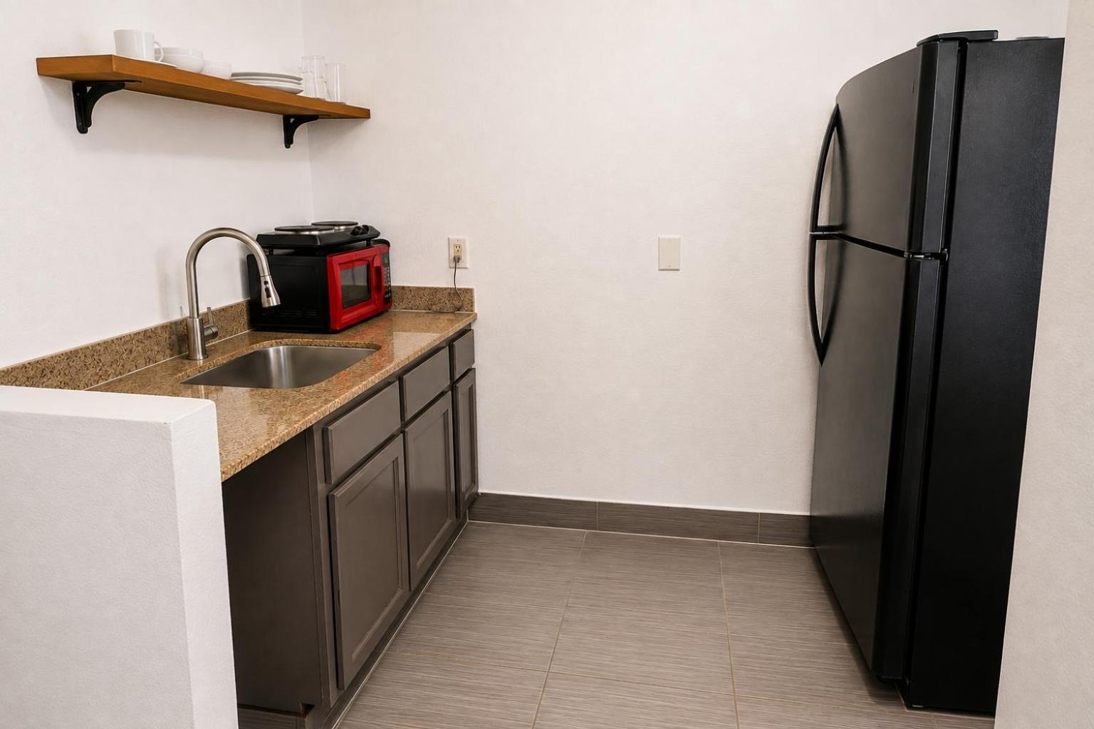 1 Queen Bed Non Smoking Refrigerator Microwave