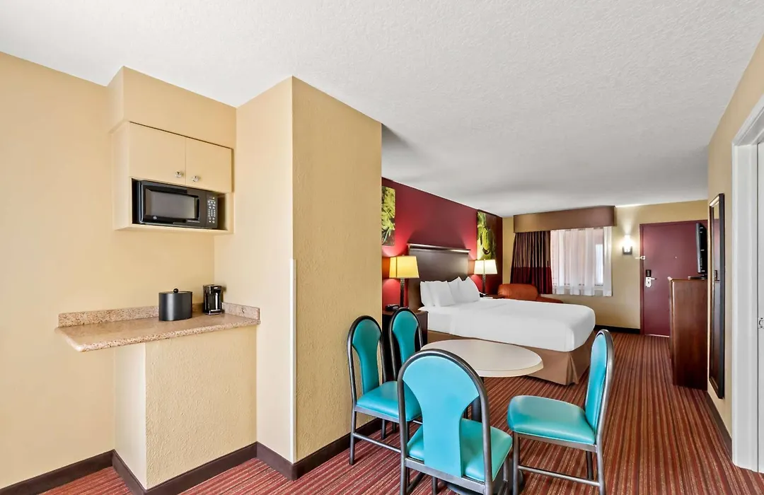 Surestay Plus By Best Western San Antonio Fiesta Inn-1