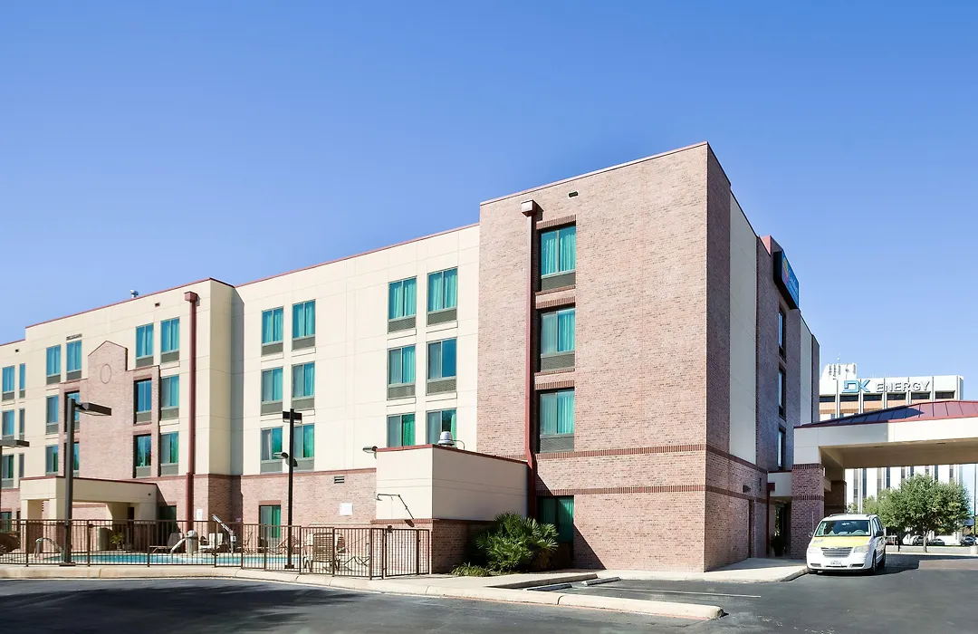 Spark By Hilton San Antonio Airport-1