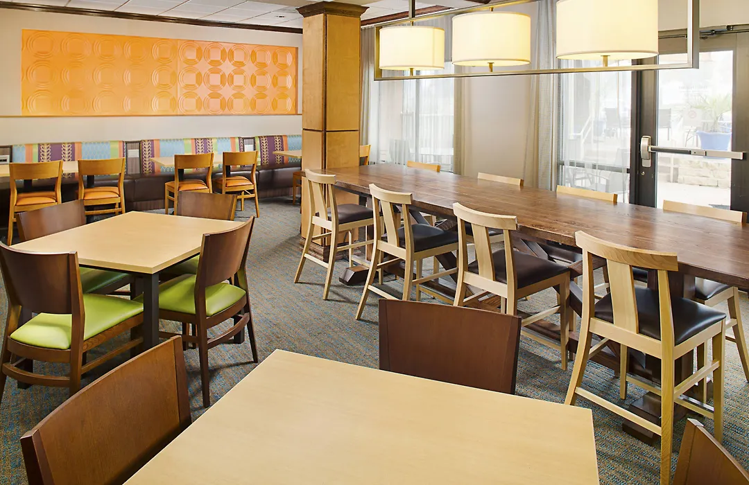 Fairfield Inn & Suites By Marriott San Antonio Seaworld / Westover Hills-1