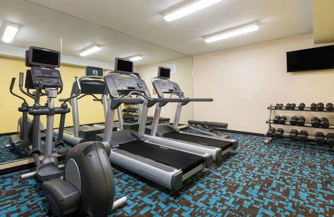 Fairfield Inn & Suites By Marriott San Antonio Airport/North Star Mall-1