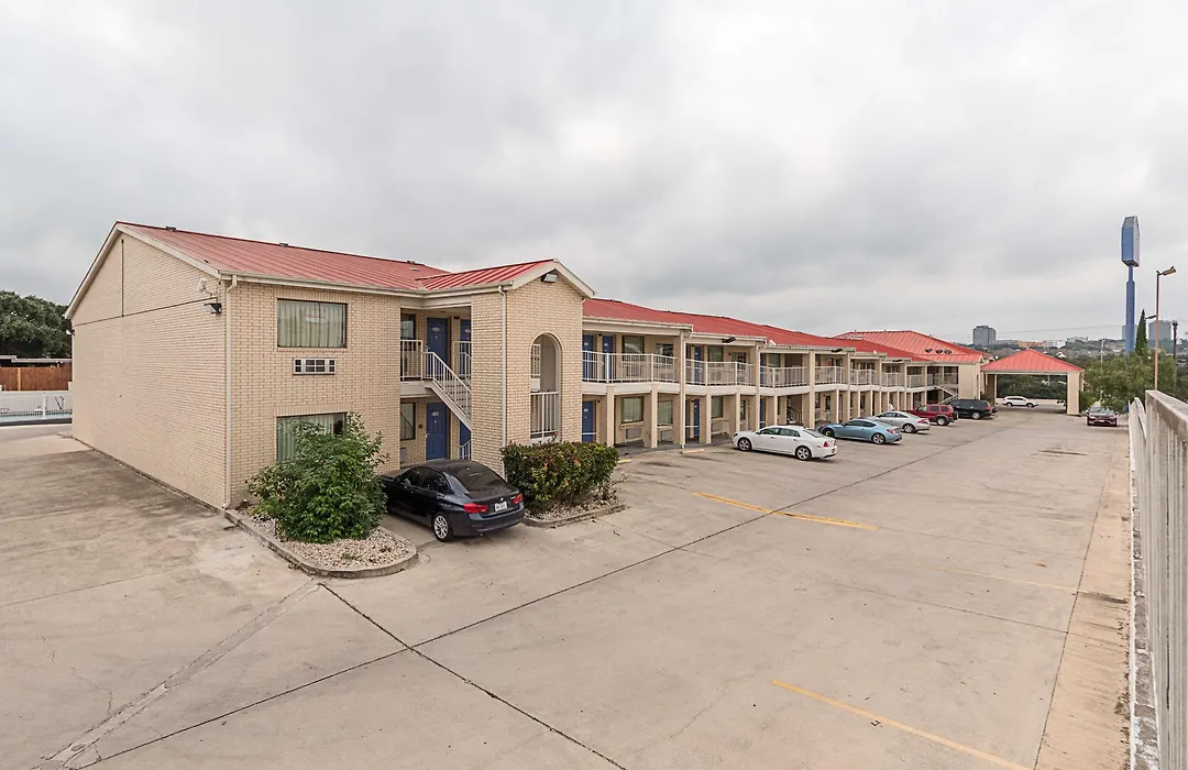 Motel 6-San Antonio, Tx - Fiesta Trails-1