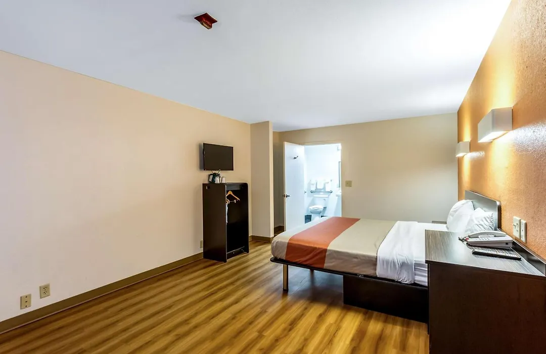 Motel 6-San Antonio, Tx - South Ih-10 East-1