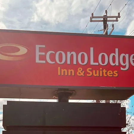 Econo Lodge Inn & Suites Downtown San Antonio-3