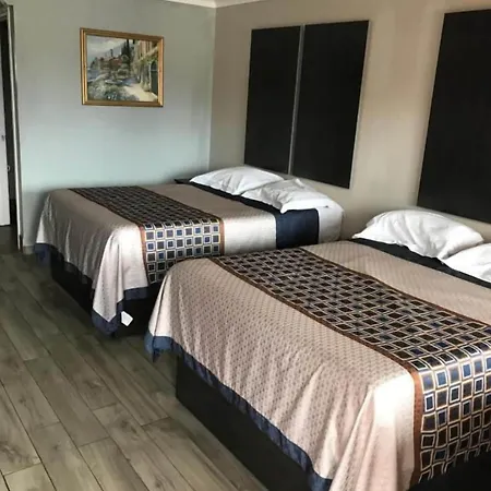 Southtown S.A. Inn-2