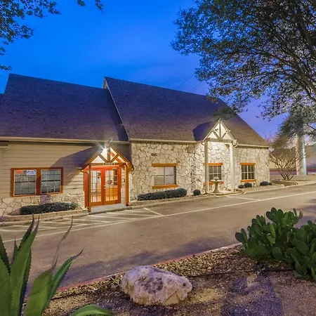Navona Live Oak Hotel-2